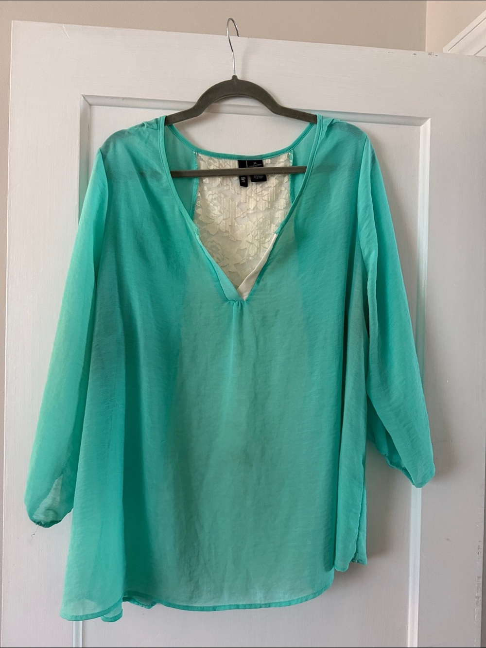 Ultra Flirt Teal V-Neck Tunic with Cream Lace Back